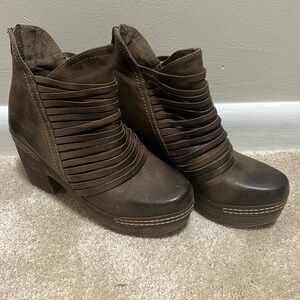 Antelope platform heeled booties 7